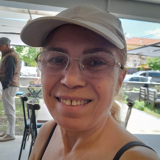 AYŞE ÖZER